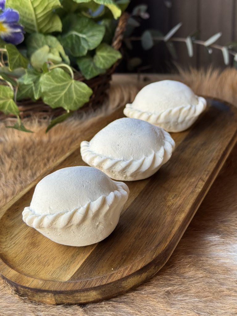 Kasnudeln mit Weidekitz-Füllung vom Milchmädchen-Ziegenhof